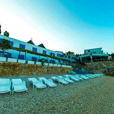 Pensionat Triple Drasnice 3329h Podgora (Split-Dalmatia)