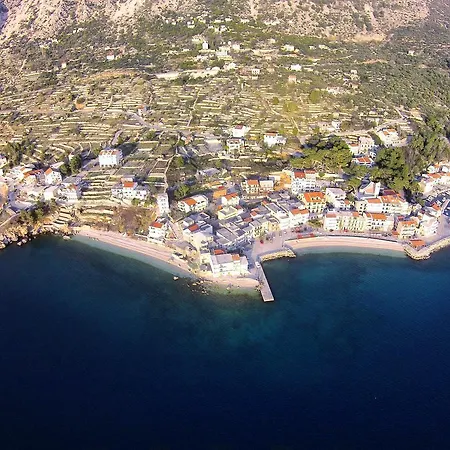 Gæstehus Triple Drasnice 3329h Podgora (Split-Dalmatia)